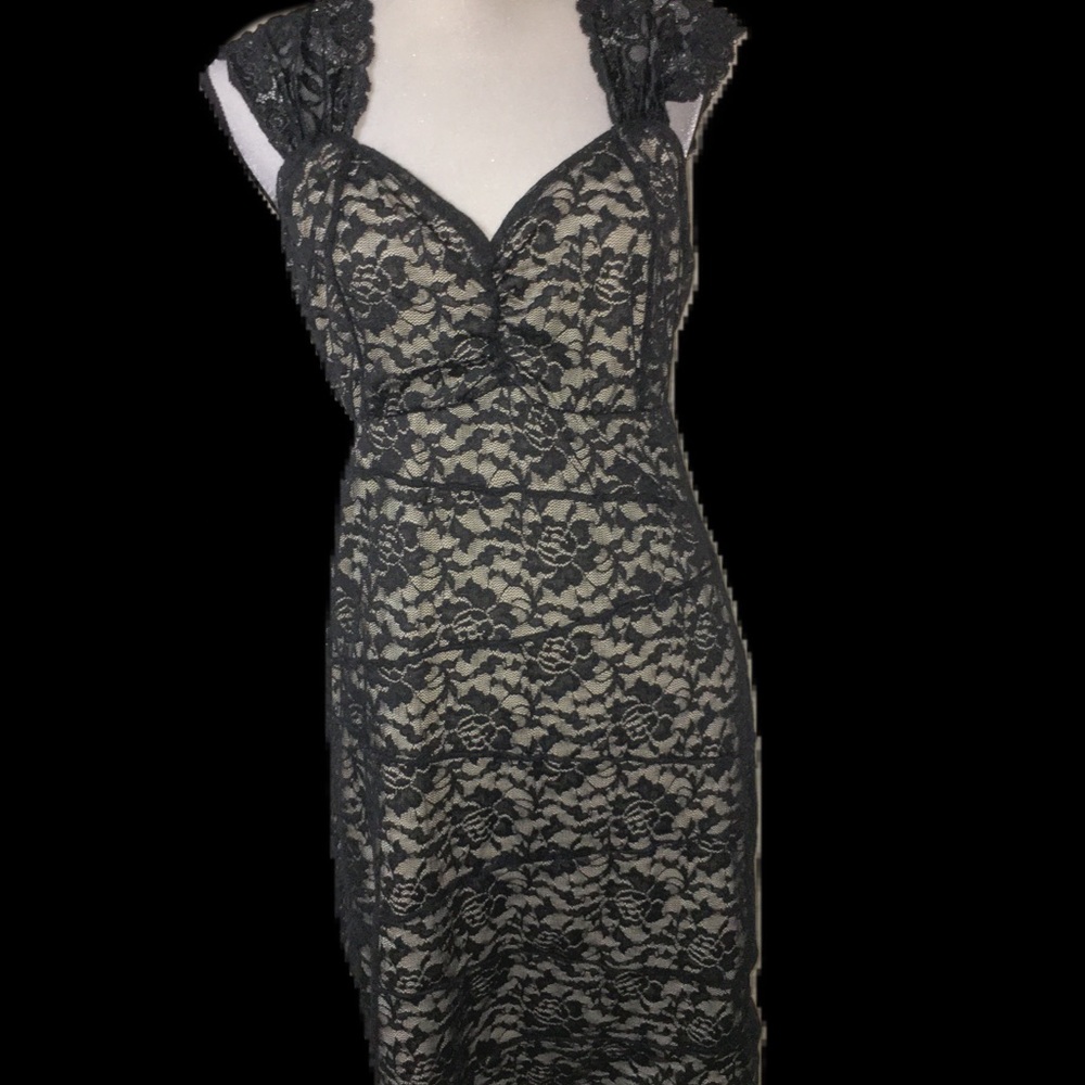•SOLD•TORRID | NWT | Sexy Black Lace BodyCon Mini• - Picture 6 of 8